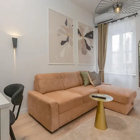 Stylish Historia In Old Town دوبروفينك